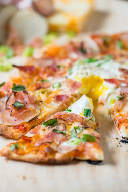 do-not-touch-my-food:  Breakfast Pizza