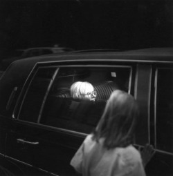 black-sun-tabloid: Andy heads to New York Hospital never to return. Last known photo, February 20, 1987. 