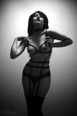 My friend Rivi Madison looks fabulous in everything, especially nothing. Lingerie: Clarebare.com Photo Assitant: Lola Agnosia