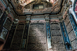 San Bernardino alle Ossa San Bernardino alle Ossa is a church in Milan, northern Italy, best known for its ossuary, a small side chapel decorated with numerous human skulls and bones. In 1210, when an adjacent cemetery ran out of space, a room was built