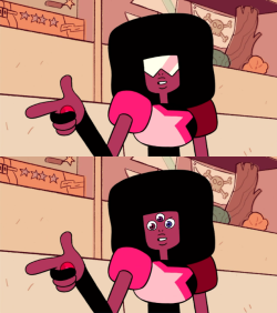 equnep:  submissions by peanutfluffers237more shadeless Garnet edits by me c:  teehee &lt;3333