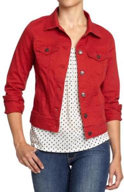 Found the perfect jacket for the Claire Redfield cosplay I&rsquo;m working on, did remove the sleeves. Now come the hard part how to add the print she have on her jacket? I got 4 days before the shooting to figure it :)