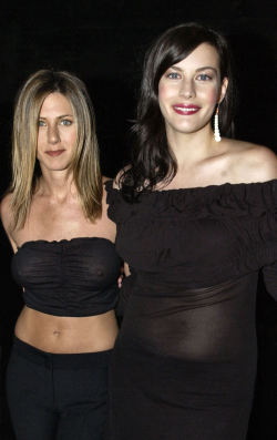 celebssucker:  25.11.2010 - Jennifer Aniston And Liv Tyler Gives Us A Peek At Their Sweet Nipples