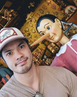 celebswhogetslepton:  @rossbutler: Just out here with my homie wishin we was real boys  