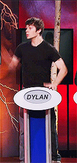matthewmurdorks:  Dylan losing on Know Your Show (x) 