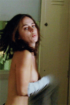 gotcelebsnaked:  Eliza Dushku - nude in ‘The Alphabet Killer’ (2008)  