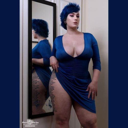 Blue dress.. on a Tuesday with @twystedangelmodeling  and she has blue hair.. there’s something going on here folks. #photosbyphelps #bluedress #piercednipple #thickthighssavelives #thickandcurvy #sigmalens #nikon #imakeprettypeopleprettier  Photos