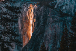 ravivora:  the waterfalls of yosemite: fire falls (horsetail falls), bridal veil falls, and yosemite falls photos by Ravi Vora 