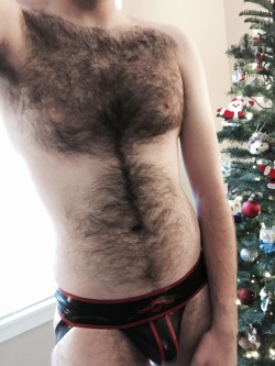 nwfur: Merry Christmas guys! It’s been one hell of a year. I’ve discovered new fetishes, made new friends, posted quite a bit of content, and just generally put myself into a happier place mentally. Looking forward to what the next year brings! Thanks