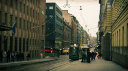 vacuum-cleaner-eyes:  Helsinki street