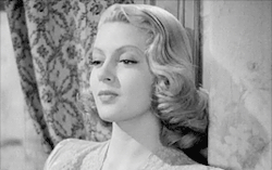  Lana Turner as Sheila Regan in Ziegfeld Girl (1941) 