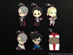 yoimerchandise: YOI x Banpresto Ichiban Kuji Series 4: Yuri!!! on Ice ~Romantic Birthday~ Rubber Straps (Prize F), Soft Badges (Prize G), Heart-Shaped Colored Papers (Prize E), and Multi-Cloths (Prizes A, B, C, &amp; D) Original Release Date:December