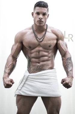 musclegazer:  Marvin Tilliere by Luis Rafael