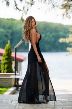 Lovely dress!