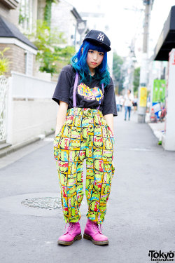 tokyo-fashion:  Karen (she’s been in Kera Magazine a lot lately) on the street in Harajuku w/ Teenage Mutant Ninja Turtles pants &amp; pink boots.