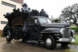 in-death-sacrifice:  kireikitsune:  10knotes:  Vintage and Antique Hearse Collection If my dead body doesn’t get to ride in one of these, I am haunting each and every last one of you fuckers.    As a mortician, I just got the weirdest boner 