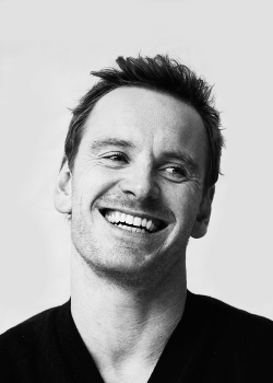  23 / 100 Pictures of Michael Fassbender 