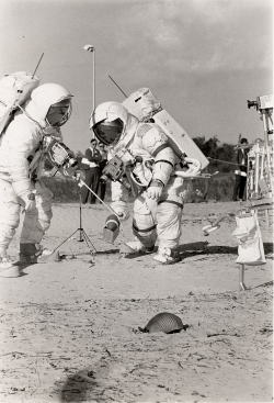 scanzen:  Apollo 14 training photo shows Al Shepard and Ed Mitchell practising the collection of a football-sized rock sample. Note, also, the Florida native in the foreground. via ALSJ