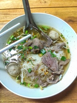cravingsatmidnight:  Thai Noodle Soup