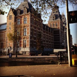 Amsterdam part 2. Picking the boss up from the airport #latergram #Amsterdam #pretty #travels #fall #daytrip #boss
