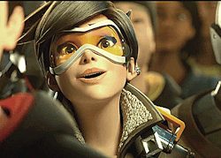 grimphantom2:  uwagoto:  piperrwright:  Overwatch | Lena Oxton in “Alive”  ああもう5月にでちゃうんだよな  Where’s the booty? But seriously Tracer is hot XD   the cutest of cuties~ &lt;3