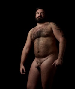 Stocky-Men-Guys:  Bearspower:  Pour Les Bears Et Ceux Qui Les Aiment Http://Bearspower.tumblr.com/