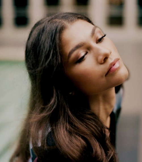 zedayacoleman:    ZENDAYA COLEMANPhotographed by Chantal Anderson for The New York Times  
