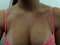 sexy tanlines and perfect cleavage. beautiful.