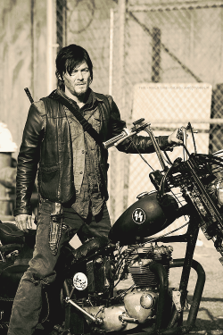  Daryl Dixon &Quot;Welcome To The Tombs&Quot; (3X16)  :Dddddd