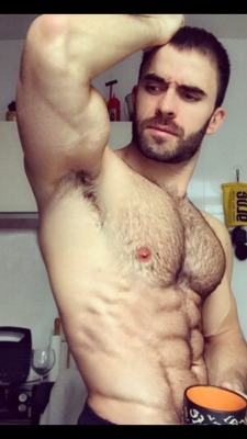 furrypty:http://furrypty.tumblr.com/ – a blog to indulge your senses with the beauty of male shapes.