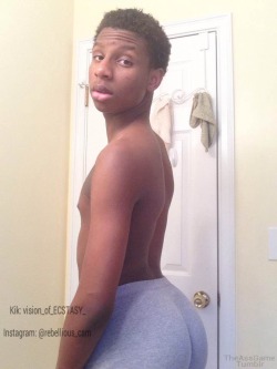 theassgame:  New Submission Cam’s ever lasting growing booty shows a good example of how ass can still look big and juicy when clothed! FOLLOW HIM ON INSTAGRAM / TUMBLR AND KIK HIM! Kik: vision_of_ECSTASY_ Instagram: @rebellious_cam Tumblr: ratchetbiscuit