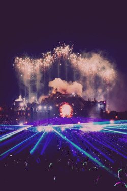 rave-nation:  Tomorrowland 2013 | Main Stage 