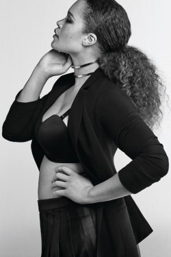 thelingerieaddict:  Lane Bryant’s #PlusisEqual Campaign: When Will “Standard” Sizing Catch Up With Reality? 