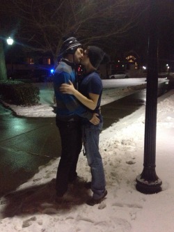 awkwardforeignalex:  consulting-ravenclaw-fairy dictated that hotandrandy69 and awkwardforeignalex kiss by the light