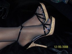 Love women's nylon feet