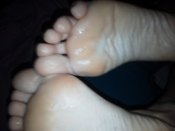 Cummy feet