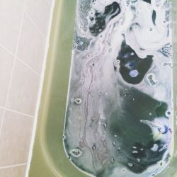 Avianawareness:  Swedishgoddess:  Is This The Universe In A Bathtub ?  Is Our Universe