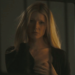 Dananod:  Starprivate:  Gwyneth Paltrow Caressing Her Topless Boob (Real)  That