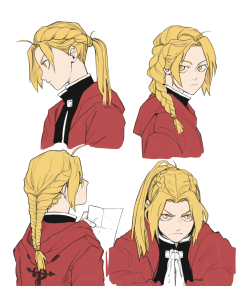 florbe-triz:FMA au where everything is the same, except Ed’s hair is braided differently every day.