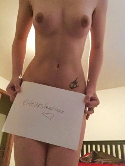 thesexysocialite:  thesexysocialite:  eliteaesthetixxx:http://thesexysocialite.tumblr.com/  Amazing fan sign thank you so much :) The first Fan Sign I have done(:  No one has bought a FanSign in foreeeever!