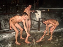         bath in winter, after the sauna ?