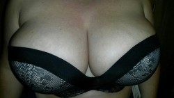 bustybabe81:  My big tits in a strapless bra 