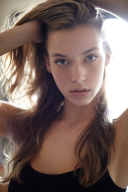 Strikingly pretty&hellip;sheisglorious:  Dreamtime (by Curtis Eberhardt)A few select pics per day from  Dr_Bit&rsquo;s homagetothebest.  Visit the Dr!  