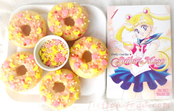 ladyofnarnia:  &ldquo;Sailor Moon&rdquo; inspired doughnuts to celebrate the premiere of &ldquo;Sailor Moon Crystal&rdquo;!  Lemon doughnuts with strawberry glaze and homemade moon, star, &amp; heart sprinkles! Recipe here. 