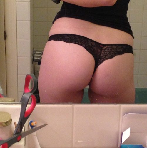 your-favorite-slut getsuswet getsuswet your-favorite-slut.tumblr Black lace thong ;) * Oh my god this is a pretty bum! -koneqo Someone come here and spank it for me? oh yes , i will  image