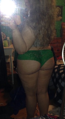jbslice69:  I love when girls have to show off their new panties.