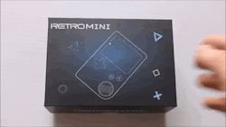 bongtokingprincess:  throwbackblr: The Retromini (Retro mini) is a handheld console which can play GB, GBC, GBA, SNES and NES Games. At only 103. grams with the battery, it is lightweight and extremely portable. Bundling 36 Games into one convenient playe