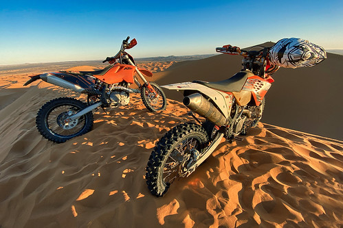 speedmotors:  Desert Bikes
