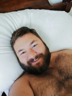chubbyaddiction:  rwmii:  Feeling a little “selfie” this morning. :)  He looks so clean and propper in the morning and so cute and cuddly, I wanna jump in that bed right now, lol…