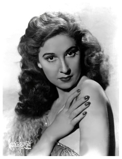 Evelyn Knight Vintage promo portrait photo, dated from December 1948..